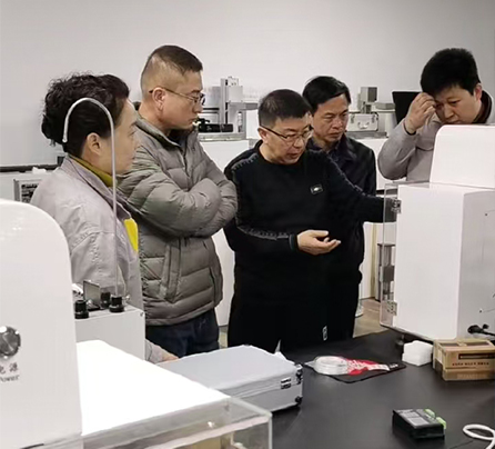 數(shù)位專家訪問常州華紡儀器，為制定國家標準記錄試驗數(shù)據(jù)！